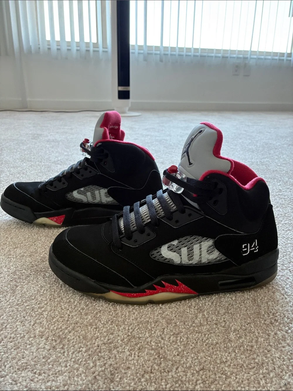 Supreme x Air Jordan 5 Retro